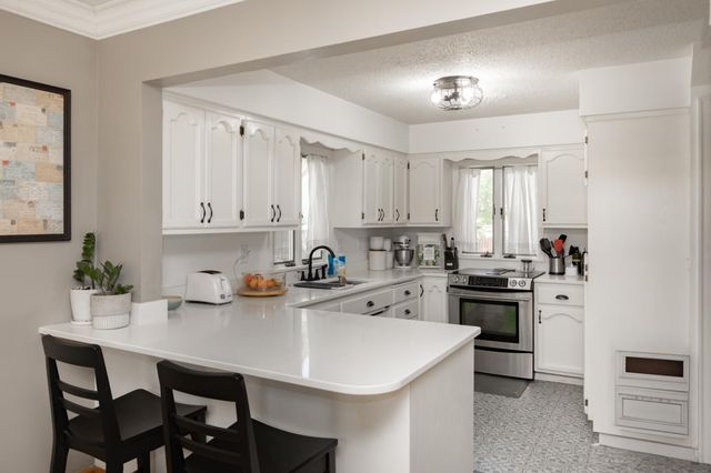 1345 4th Street N, Fargo, ND 58102