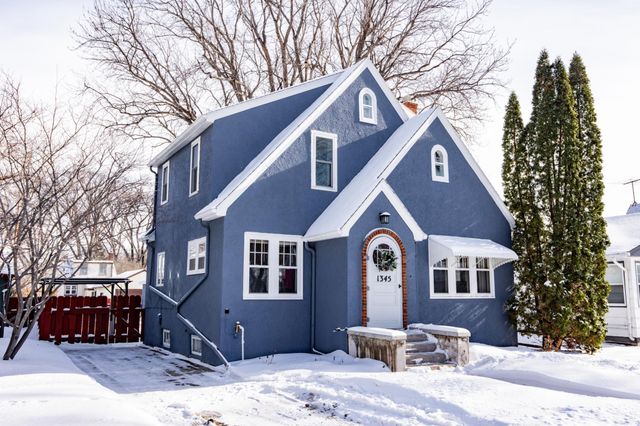1345 4th Street N, Fargo, ND 58102