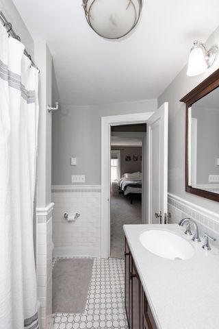 1345 4th Street N, Fargo, ND 58102