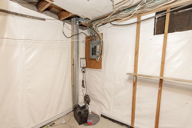 1345 4th Street N, Fargo, ND 58102