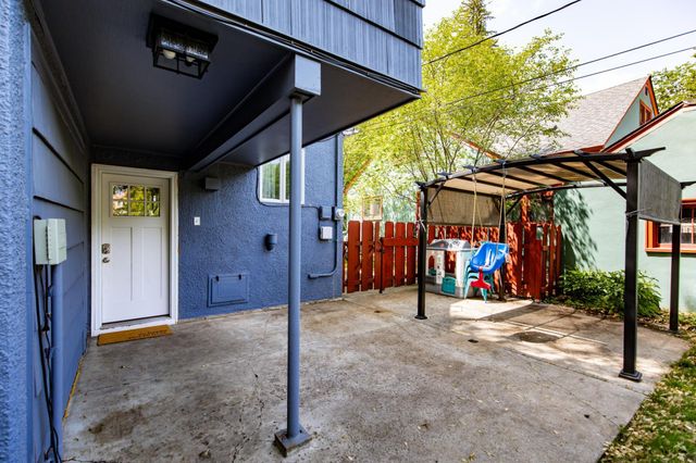 1345 4th Street N, Fargo, ND 58102