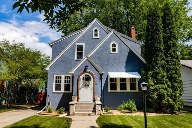 1345 4th Street N, Fargo, ND 58102