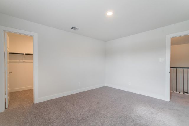 10313 S Goshawk Trail, Conroe, TX 77385
