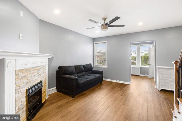 7818 LENNOX RD, Upper Darby, PA 19082