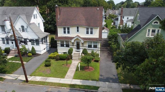 352 Demarest Avenue, Oradell, NJ 07649