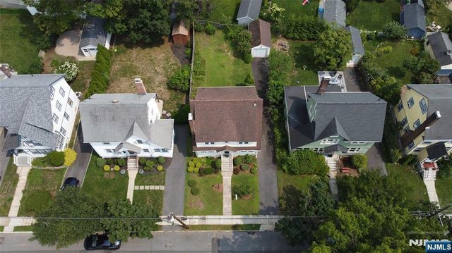 352 Demarest Avenue, Oradell, NJ 07649