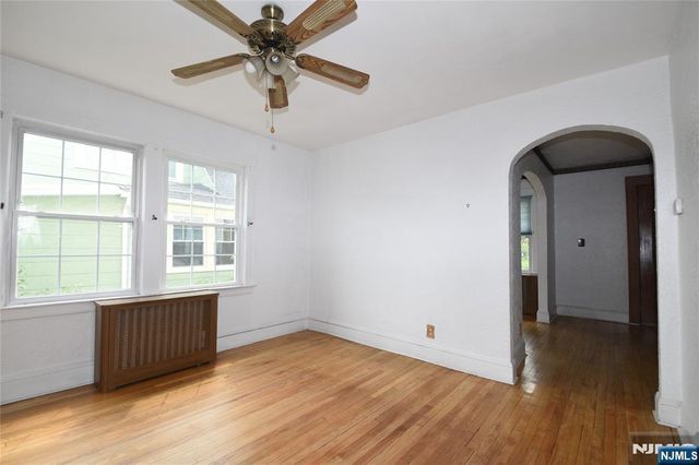 352 Demarest Avenue, Oradell, NJ 07649