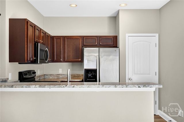 350 Canyon Oak Loop, Richmond Hill, GA 31324