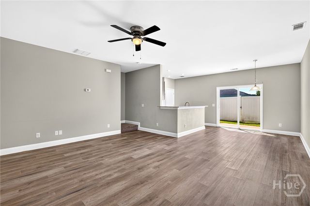 350 Canyon Oak Loop, Richmond Hill, GA 31324