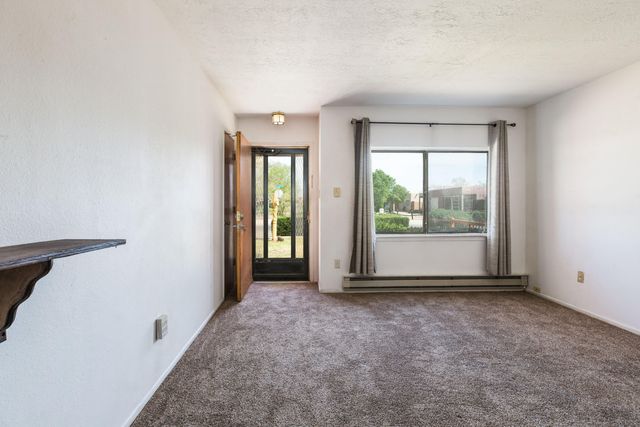 3237 Corona Drive NW, Albuquerque, NM 87120