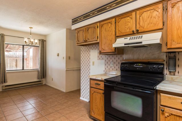 3237 Corona Drive NW, Albuquerque, NM 87120