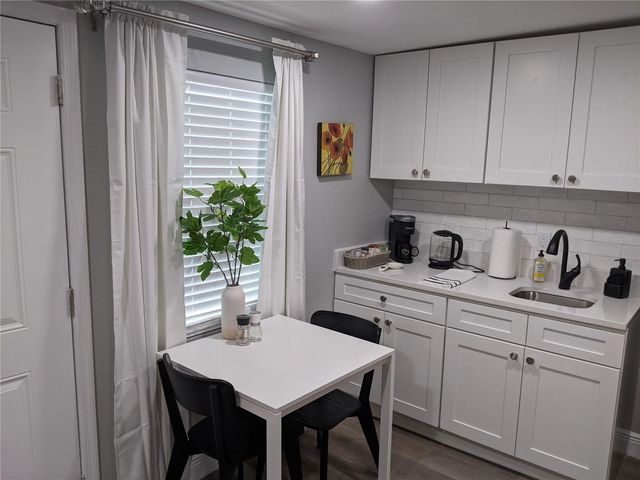 4538 W MINNEHAHA STREET A, Tampa, FL 33614