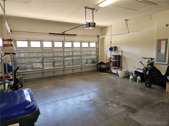 2353 N Mia Point, Lecanto, FL 34461