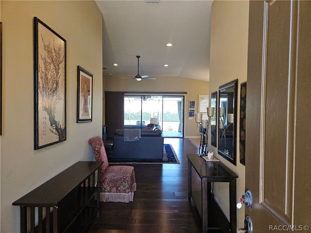 2353 N Mia Point, Lecanto, FL 34461