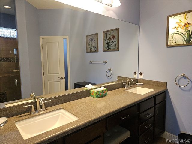 2353 N Mia Point, Lecanto, FL 34461