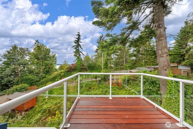 1011 43rd Street NW, Marysville, WA 98271
