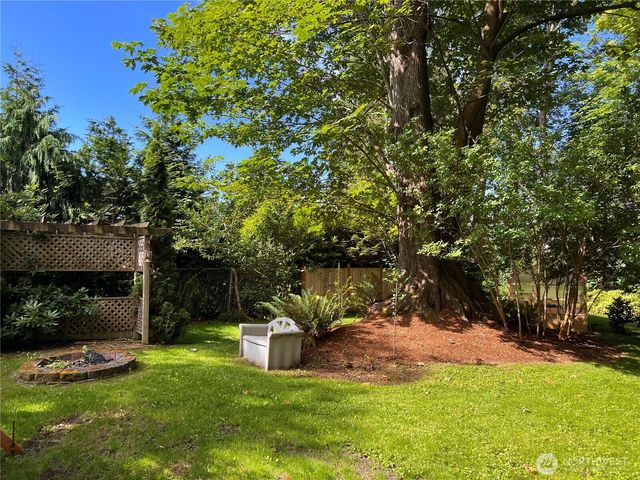 1011 43rd Street NW, Marysville, WA 98271