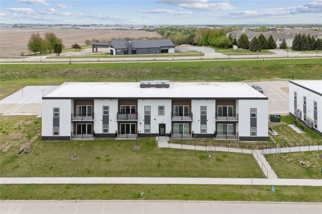 3701 Eastbrook Street, Iowa City, IA 52240