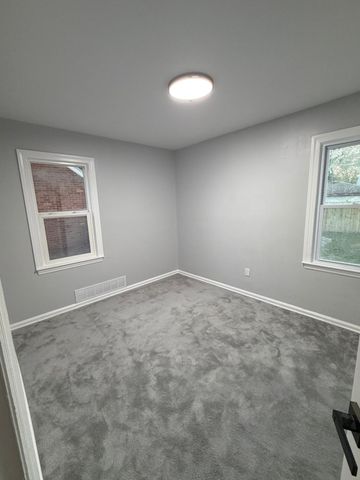 6209 Lodewyck Street, Detroit, MI 48224