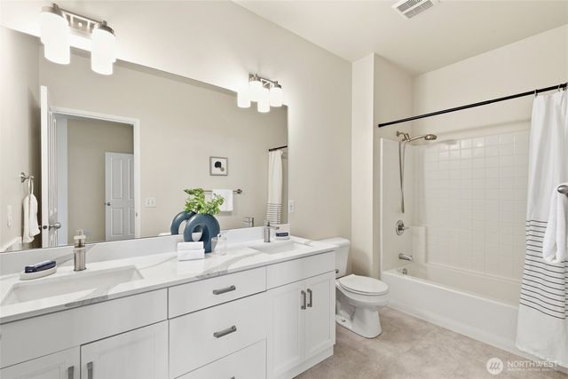 551 241st Lane SE, Sammamish, WA 98074