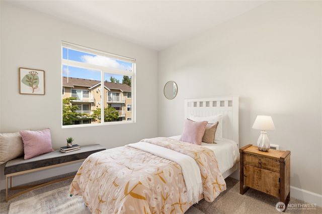 551 241st Lane SE, Sammamish, WA 98074