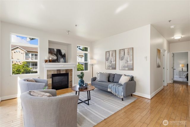 551 241st Lane SE, Sammamish, WA 98074
