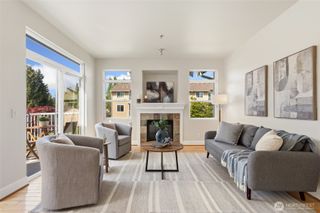 551 241st Lane SE, Sammamish, WA 98074