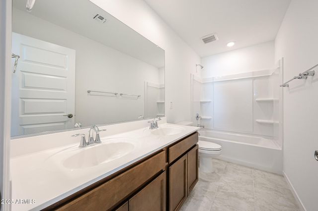 14744 W COTTONTAIL Lane, Surprise, AZ 85387