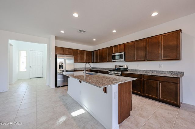 14744 W COTTONTAIL Lane, Surprise, AZ 85387