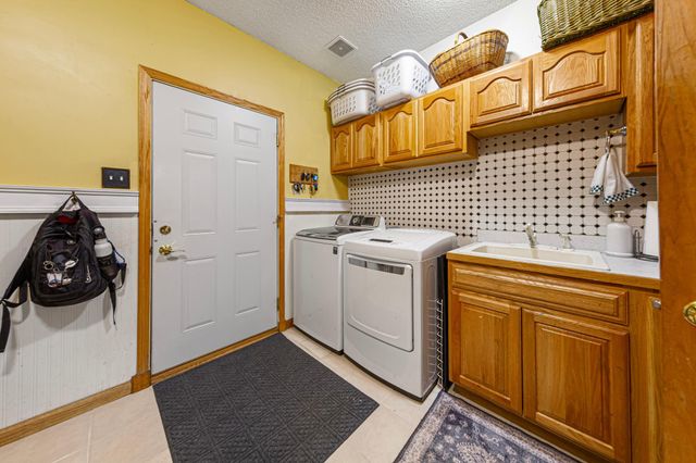 1809 Michigan Drive, Northfield, MN 55057