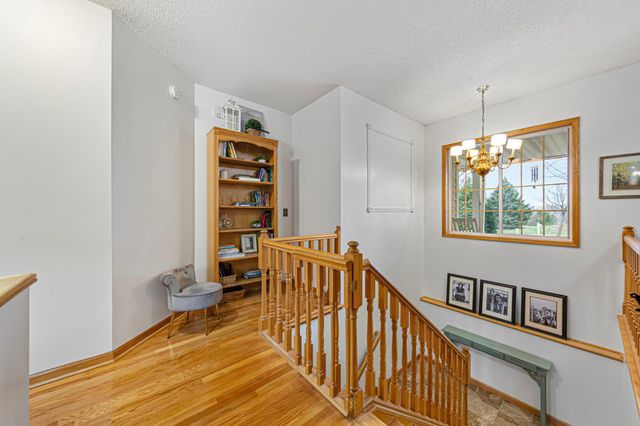 1809 Michigan Drive, Northfield, MN 55057