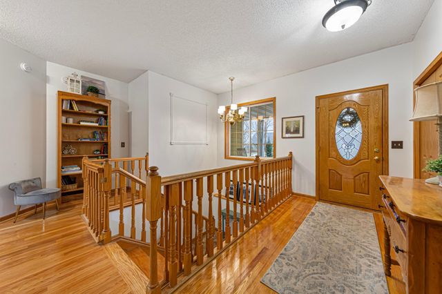 1809 Michigan Drive, Northfield, MN 55057