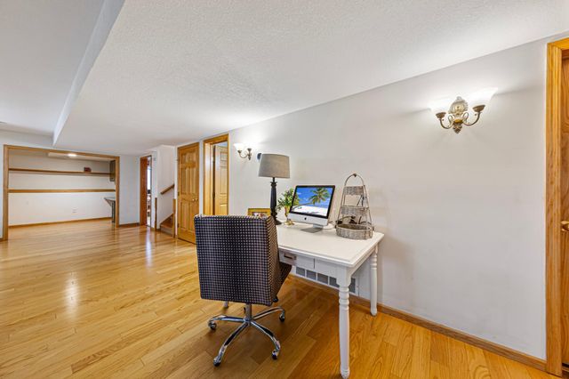 1809 Michigan Drive, Northfield, MN 55057