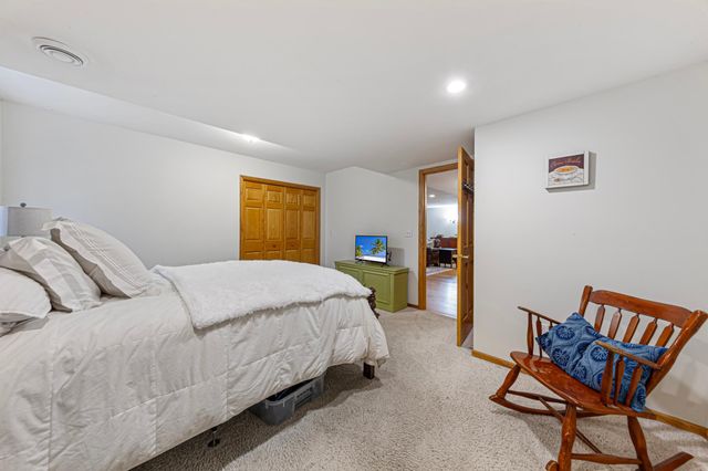 1809 Michigan Drive, Northfield, MN 55057