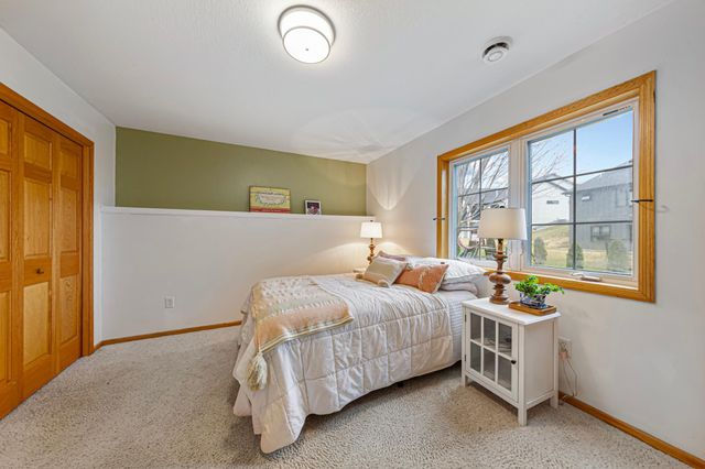 1809 Michigan Drive, Northfield, MN 55057