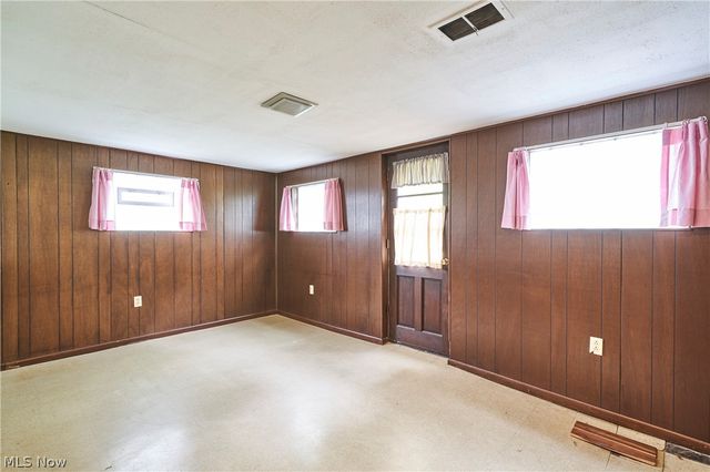 1641 W Jackson Street, Painesville Twp, OH 44077