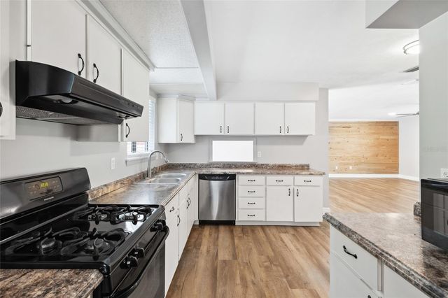 6226 NW 53RD TERRACE, Gainesville, FL 32653