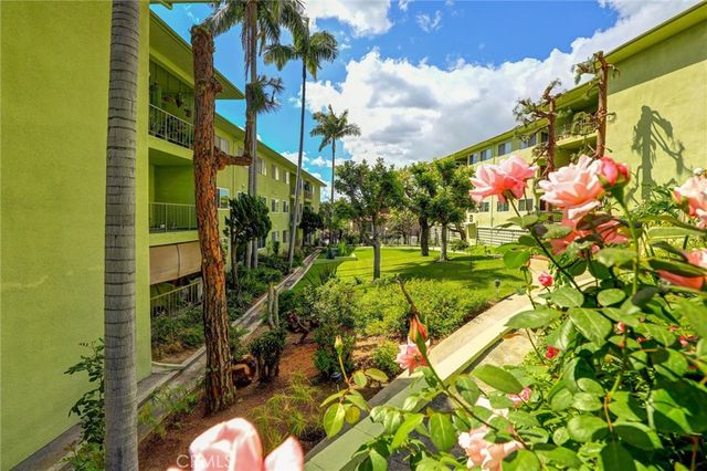 1301 S Atlantic Boulevard 425B, Monterey Park, CA 91754