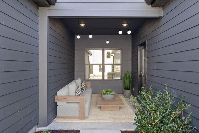 8118 Pembridge Court 11, Chattanooga, TN 37421