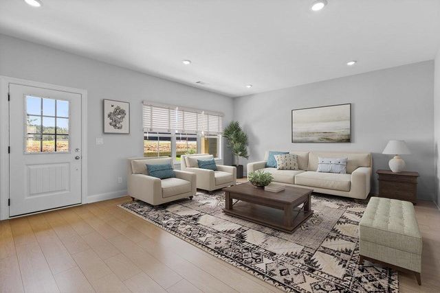 8118 Pembridge Court 11, Chattanooga, TN 37421