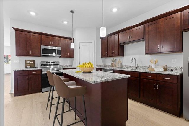 8118 Pembridge Court 11, Chattanooga, TN 37421