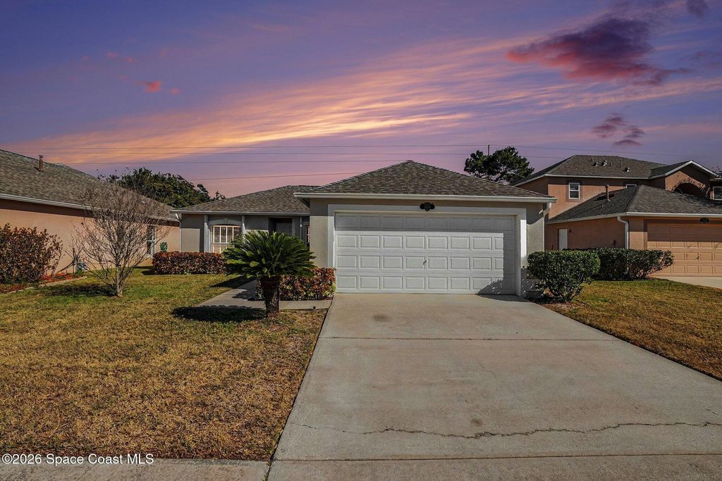 2268 Spring Creek Circle NE, Palm Bay, FL 32905