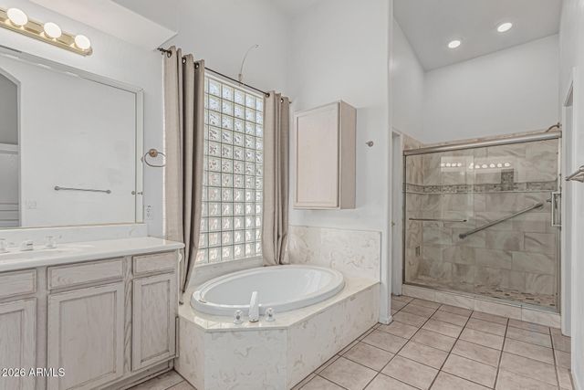 408 N FALCON Court, Gilbert, AZ 85234