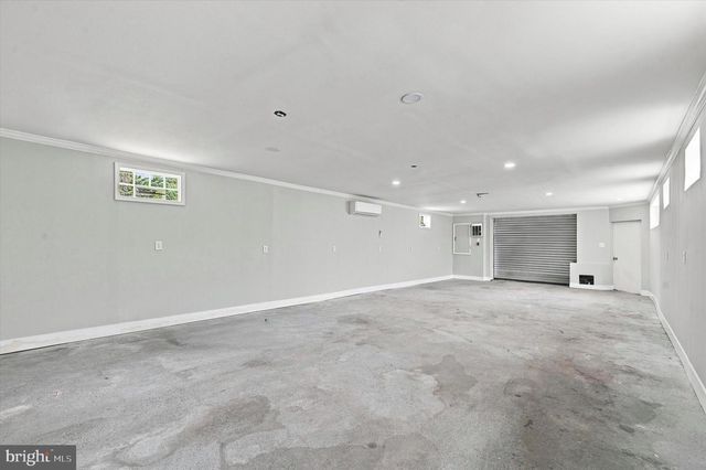 806 POWELL AVE, Darby, PA 19023