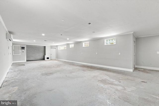 806 POWELL AVE, Darby, PA 19023