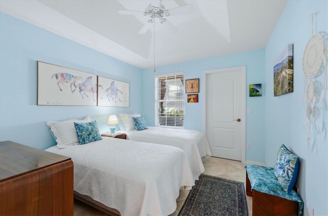 700 MIRABELLA CIRCLE 102, Venice, FL 34292