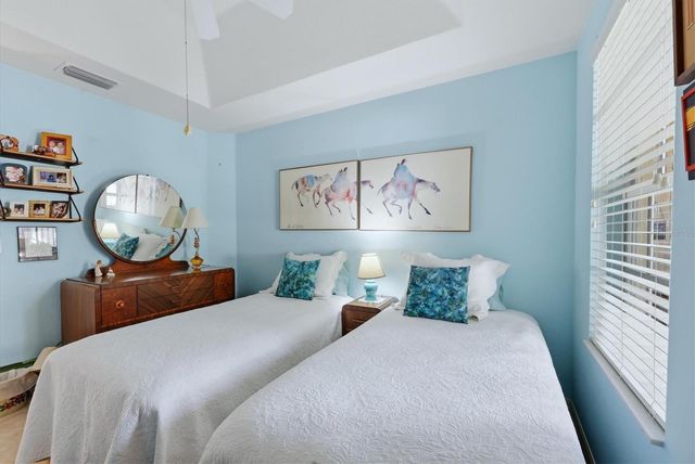 700 MIRABELLA CIRCLE 102, Venice, FL 34292