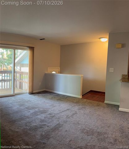 212 Pinewood Drive 22, Plymouth, MI 48170