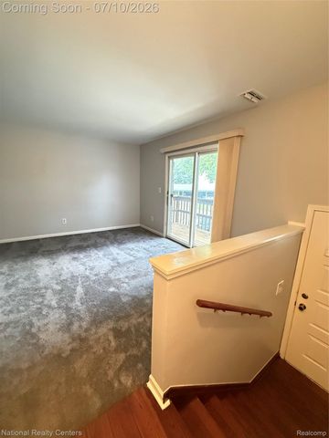212 Pinewood Drive 22, Plymouth, MI 48170