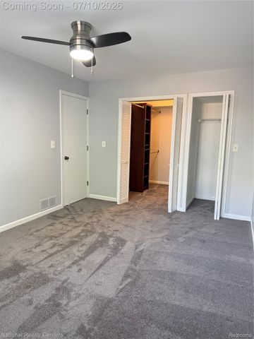 212 Pinewood Drive 22, Plymouth, MI 48170